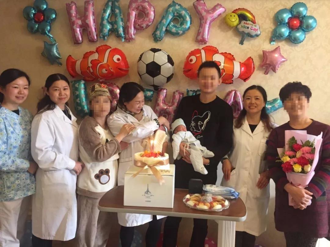 双胎宝宝满月啦！玛丽亚月子会所举办“爱的party”，洋溢着爱的感动~